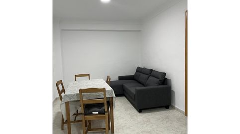 Foto 2 de Piso de alquiler en En Corts - Doctor Waksman, Valencia Capital