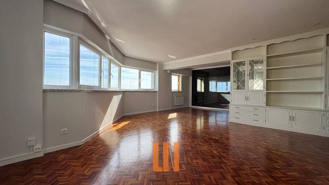 Piso en Alquiler en Rúa Sinfónica de Galicia, 5 en San Pablo - Juan Flórez