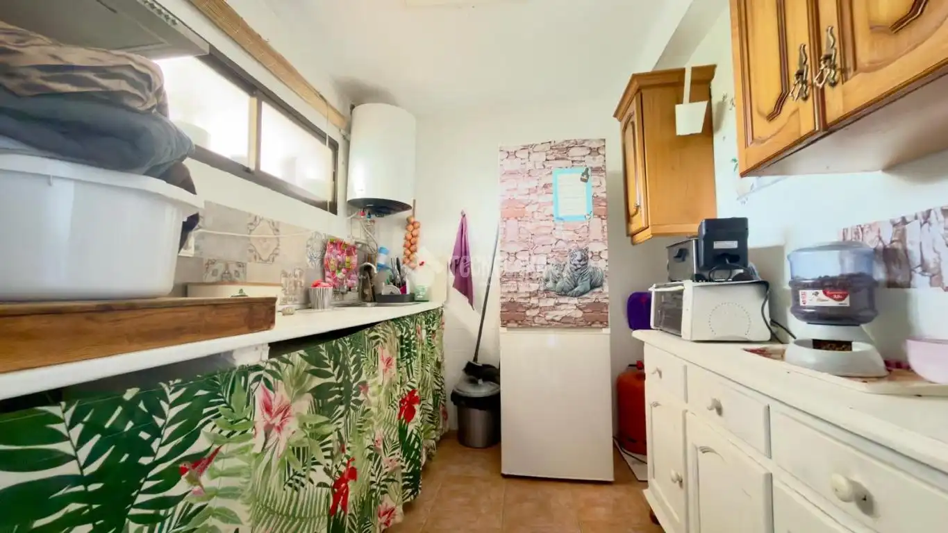 Cuina de Pis en venda en Los Barrios amb Aire condicionat i Calefacció