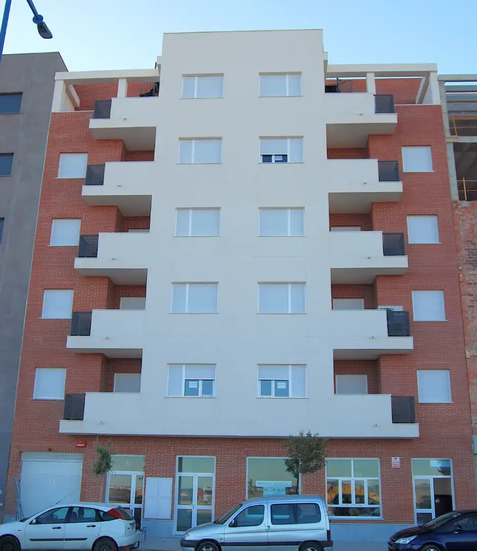 Einzelparkplatz mit Aufzug zum Verkauf in Avenida Ronda del Estero 8