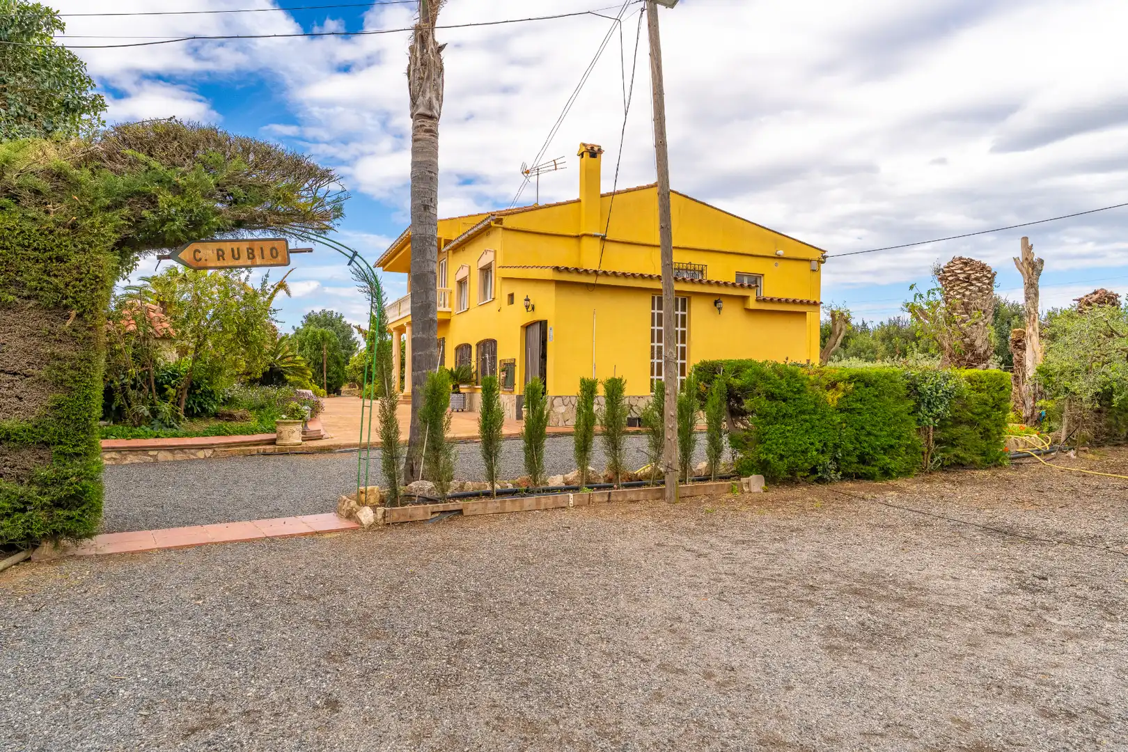 Vista exterior de Casa o xalet en venda en Reus amb Calefacció, Jardí privat i Terrassa
