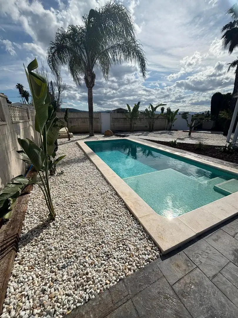 Piscina de Casa o xalet de lloguer en Dénia amb Aire condicionat, Calefacció i Jardí privat