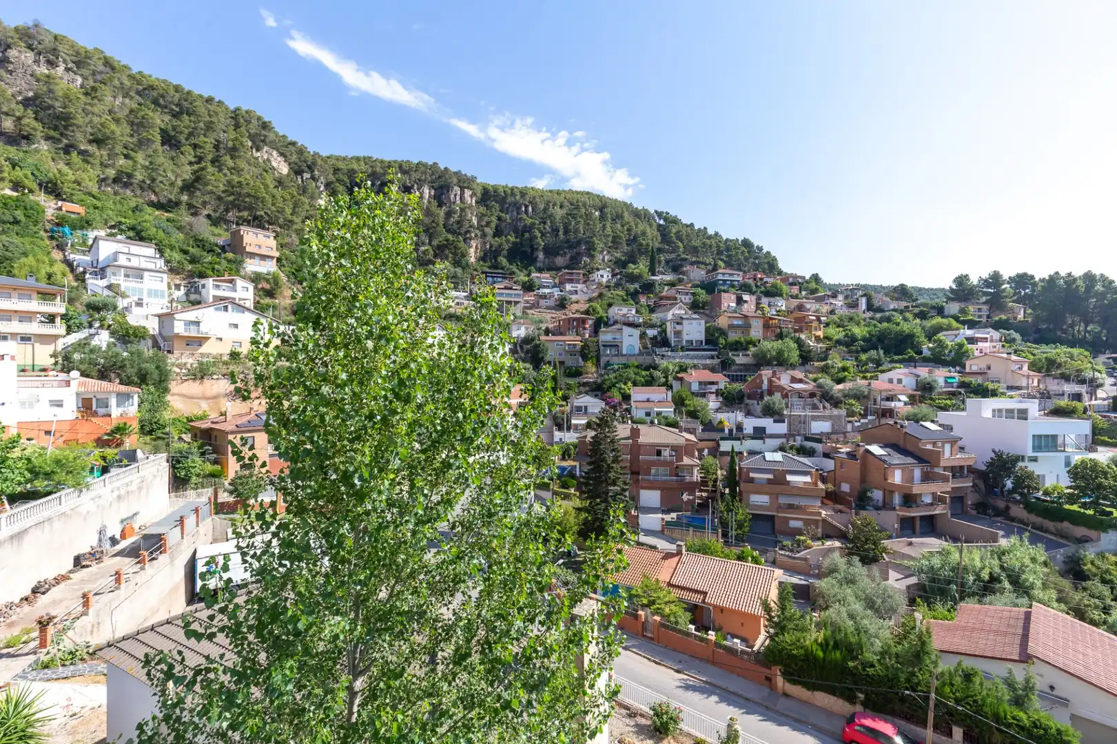 Vista exterior de Casa o chalet en venta en Vallirana con Calefacción, Terraza y Balcón