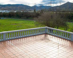 Terrassa de Casa o xalet en venda en Santoña amb Calefacció i Jardí privat