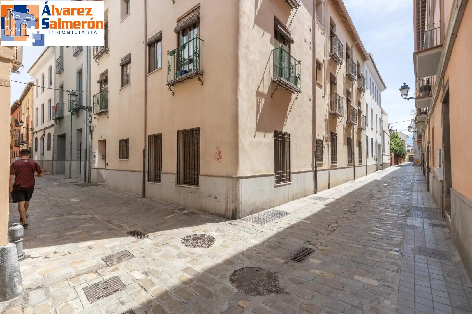 Exterior view of Flat for sale in Granada  with Air Conditioner