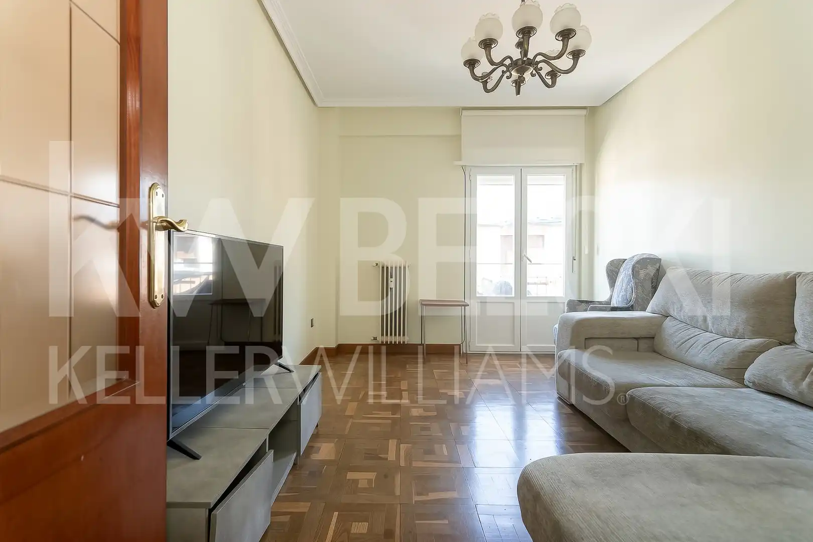 Piso con terraza en venta en Calle Isaac Albéniz, imagen 3