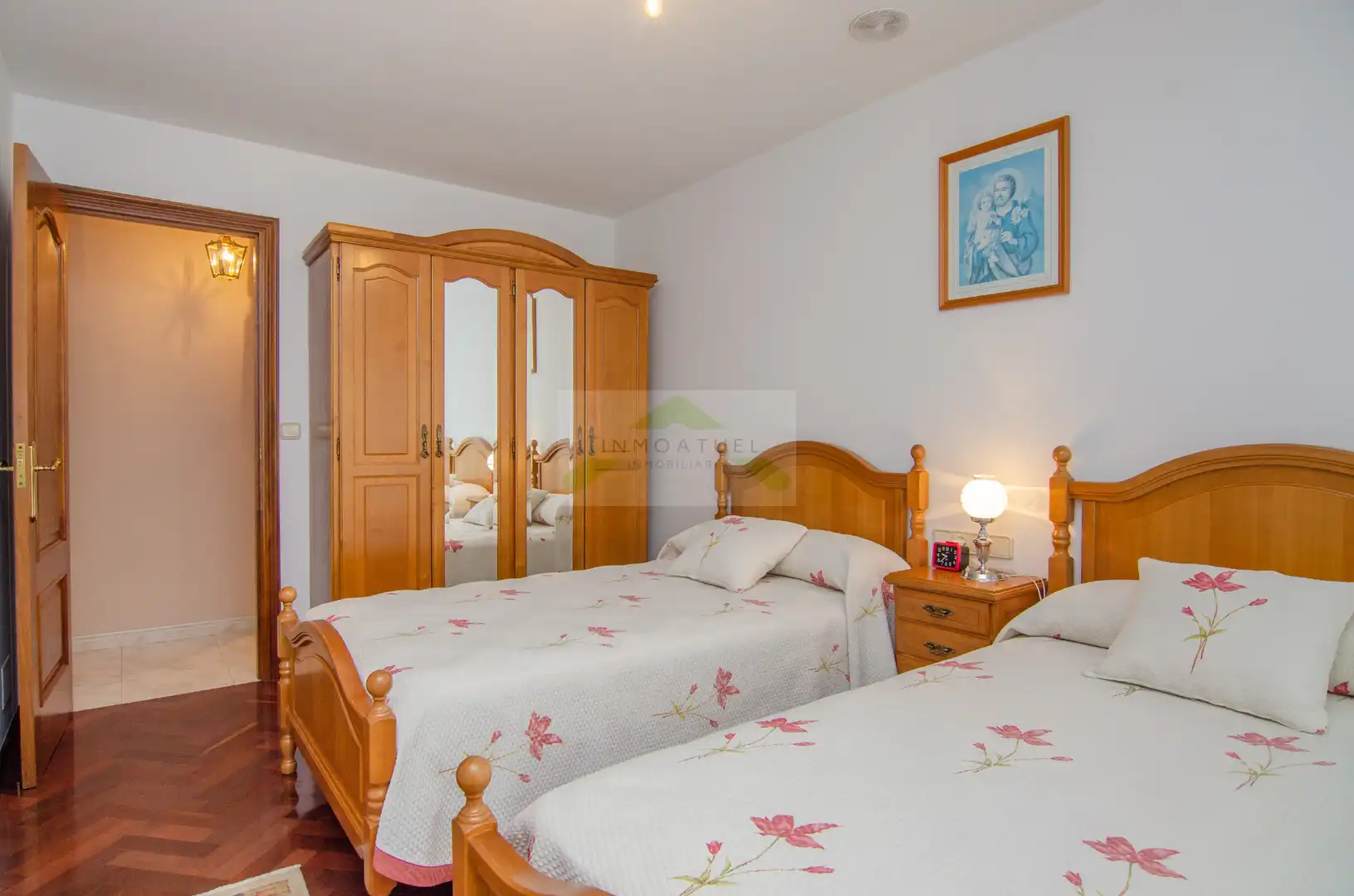 Habitación de Piso en venta en A Coruña Capital  con Calefacción, Parquet y Trastero