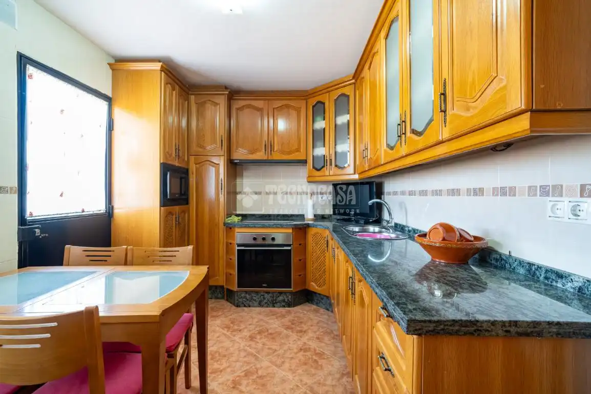 Cocina de Casa adosada en venta en Jun