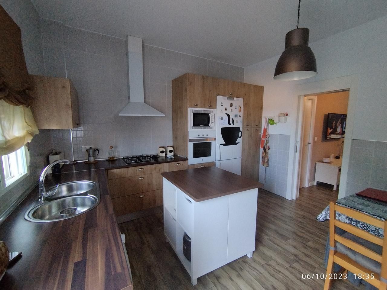 Cuina de Casa o xalet en venda en Plasencia amb Aire condicionat i Terrassa