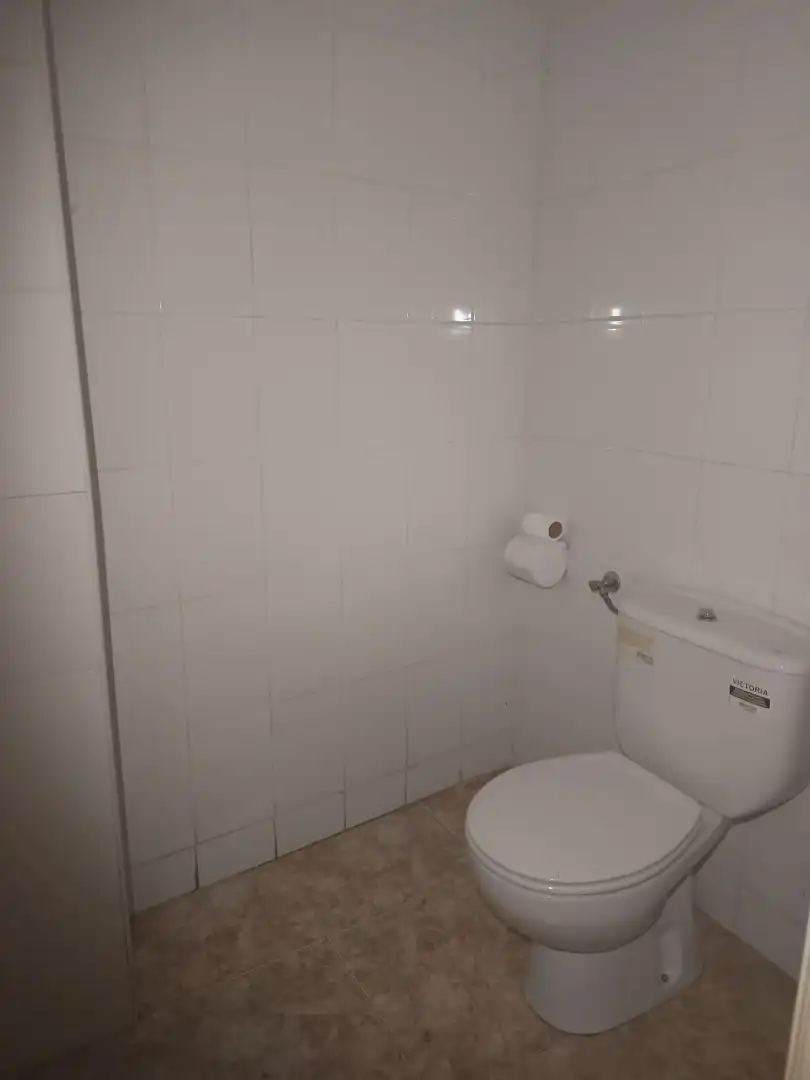 Baño de Local en venta en  Logroño con Amueblado
