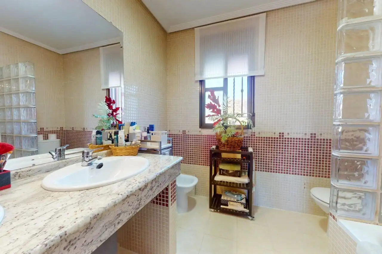 Bany de Casa o xalet en venda en Lorca