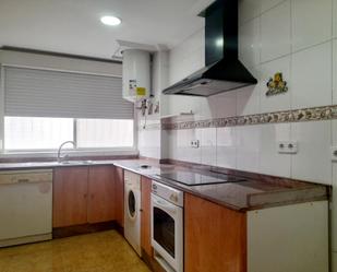 Kitchen of Flat to rent in Alcantarilla