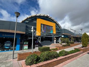 Local comercial en venda a Fuenlabrada II - El Molino