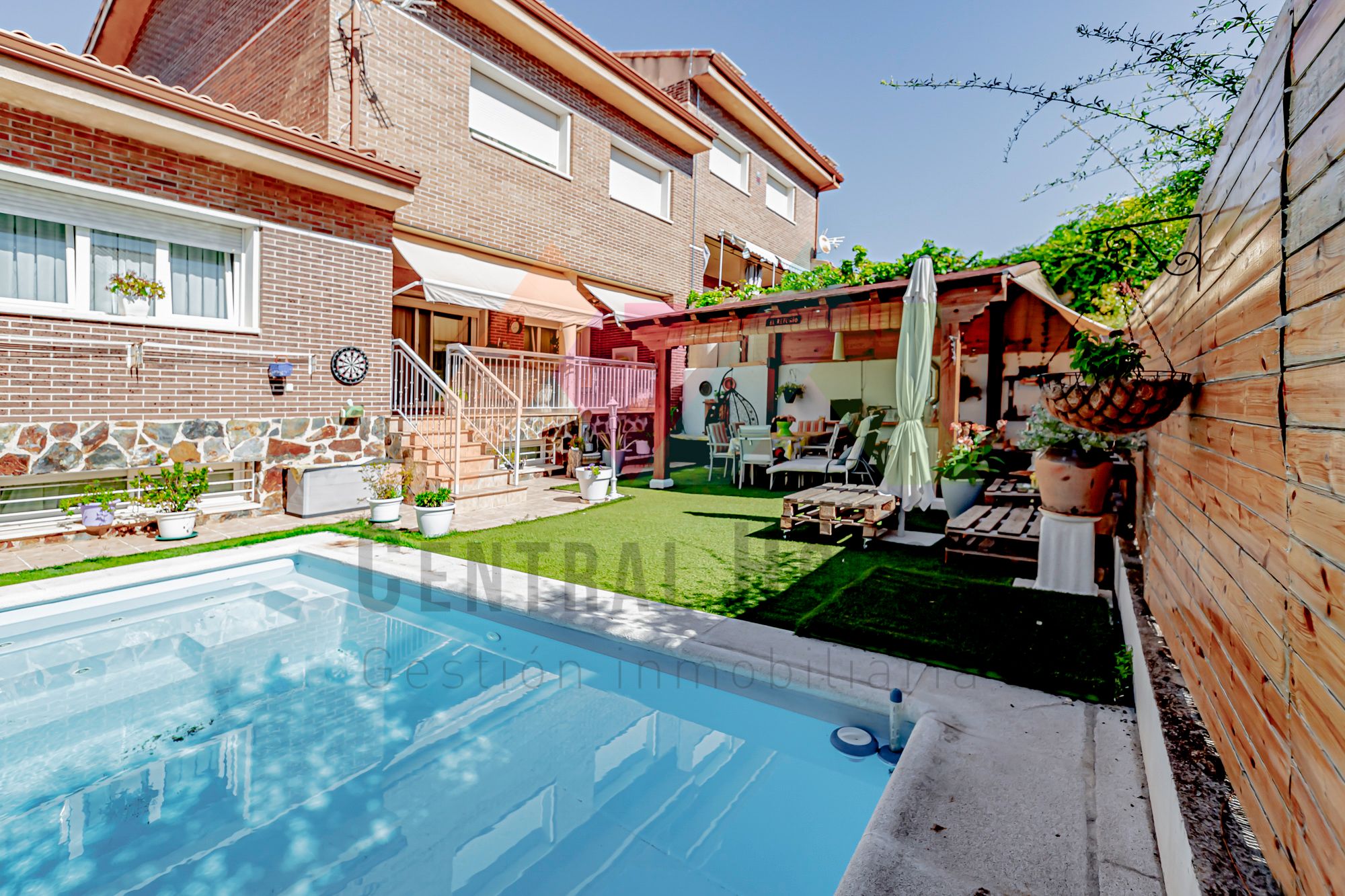 Garden of Single-family semi-detached for sale in Guadalajara Capital  with Air Conditioner, Heating and Private garden