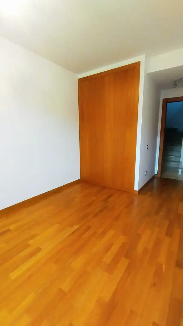 Dormitori de Casa adosada en venda en Castellar del Vallès amb Aire condicionat, Calefacció i Jardí privat