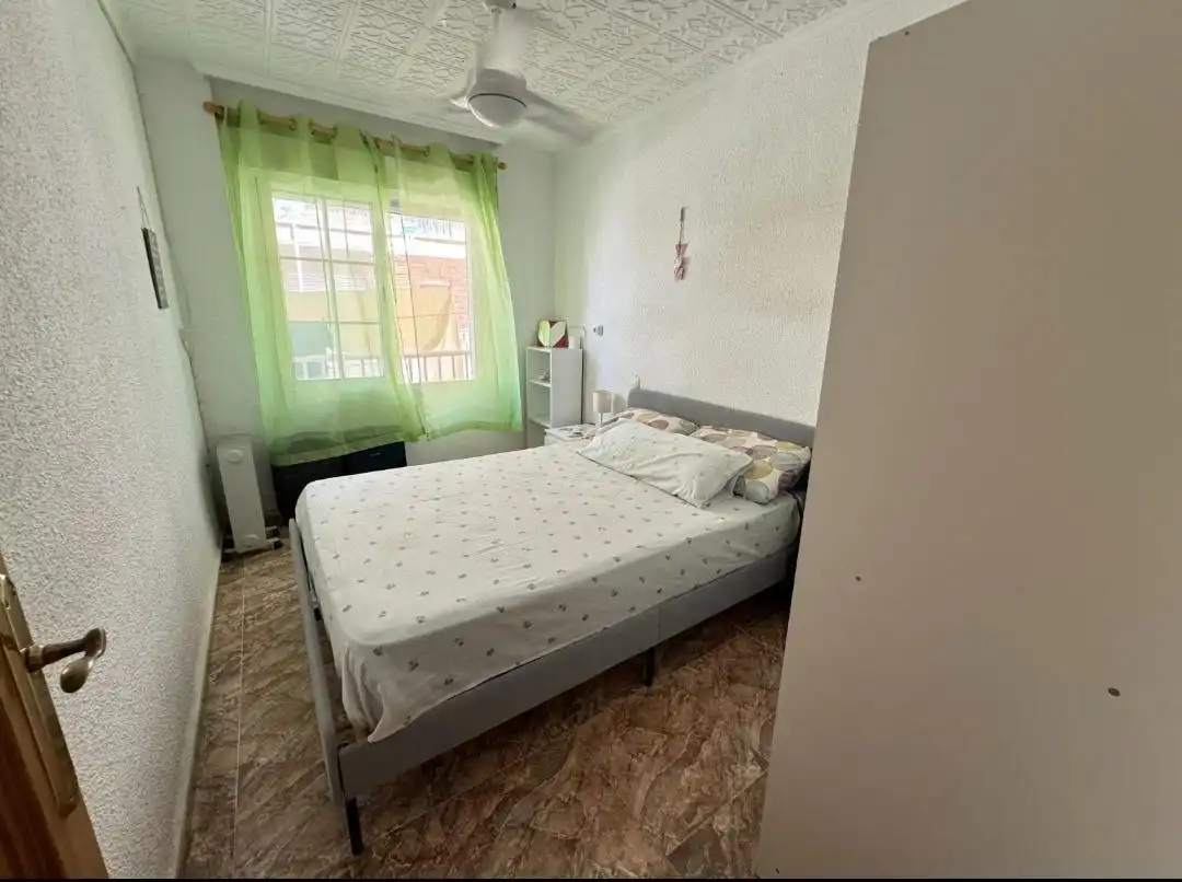 Apartamento con terraza en venta en Calle de Huesca, imagen 12