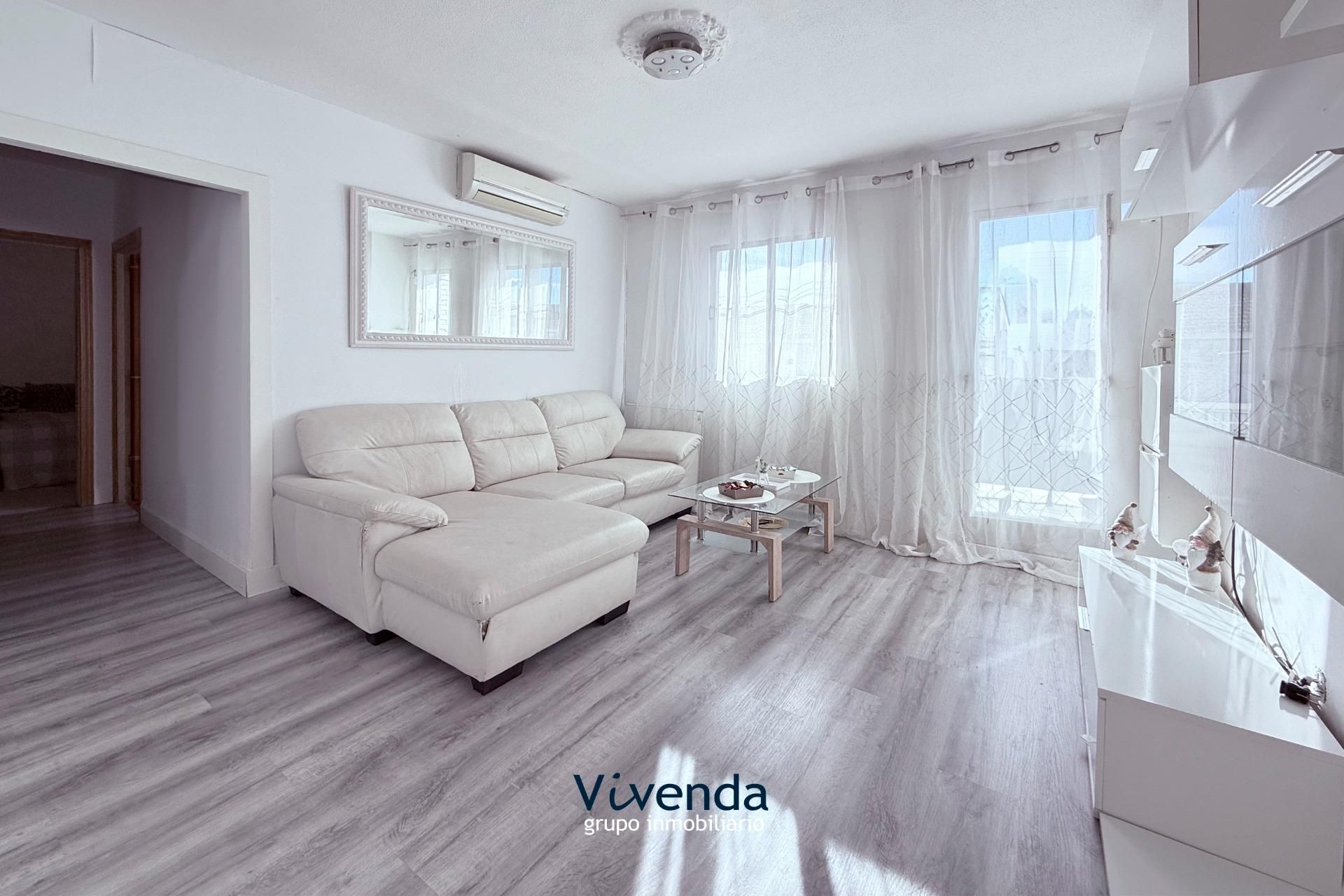 Bedroom of Flat for sale in Parla  with Air Conditioner, Heating and Terrace