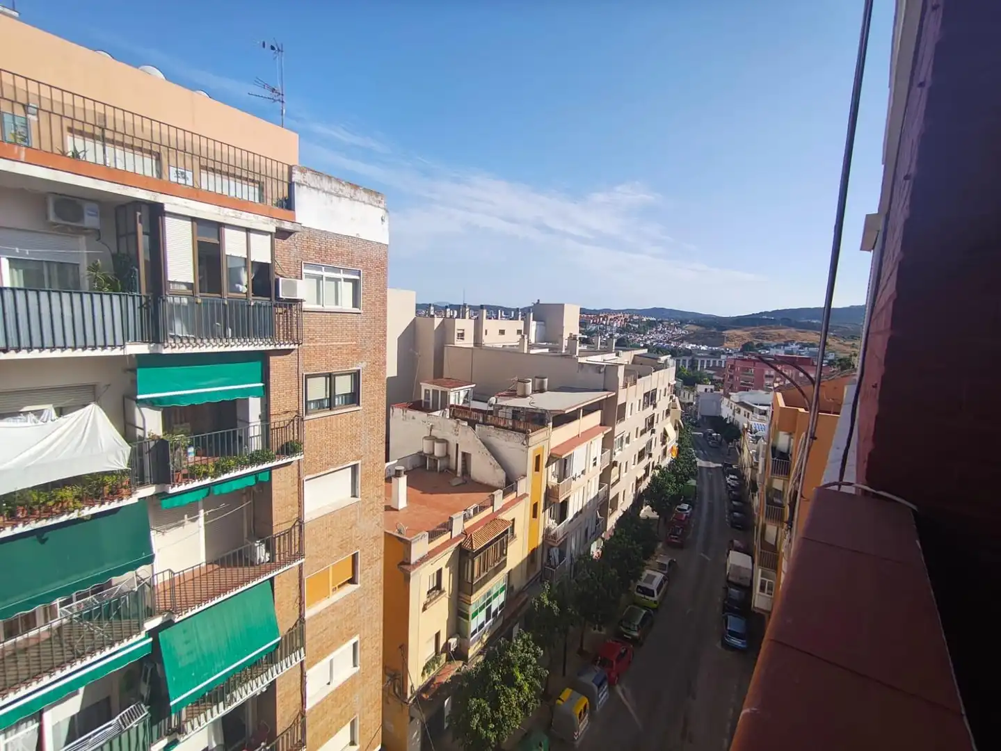Vista exterior de Piso de alquiler en Algeciras con Aire acondicionado y Amueblado