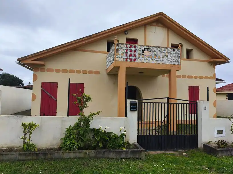 Vista exterior de Casa o chalet en venta en Barreiros