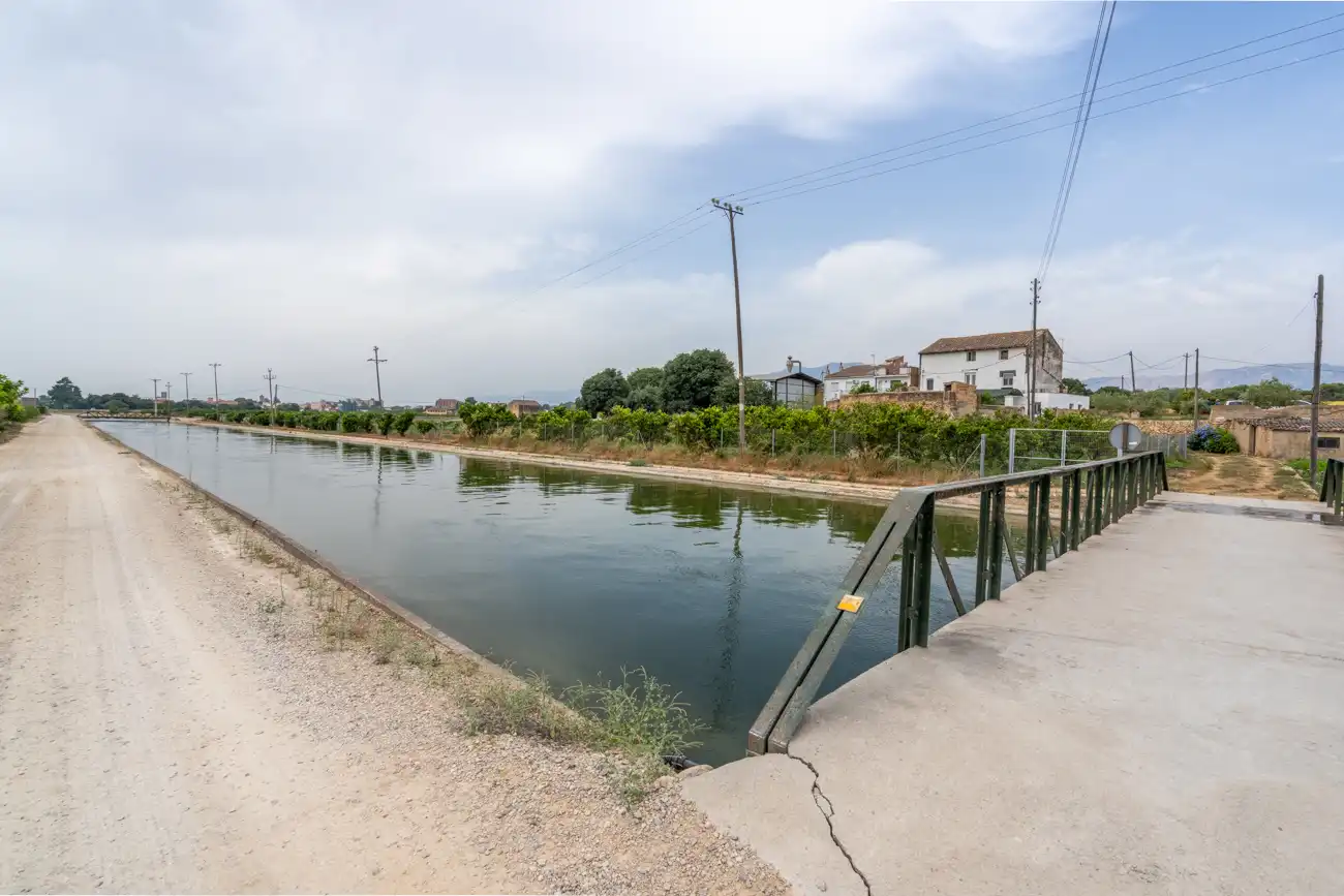 Vista exterior de Casa adosada en venta en Tortosa con Aire acondicionado, Jardín privado y Terraza