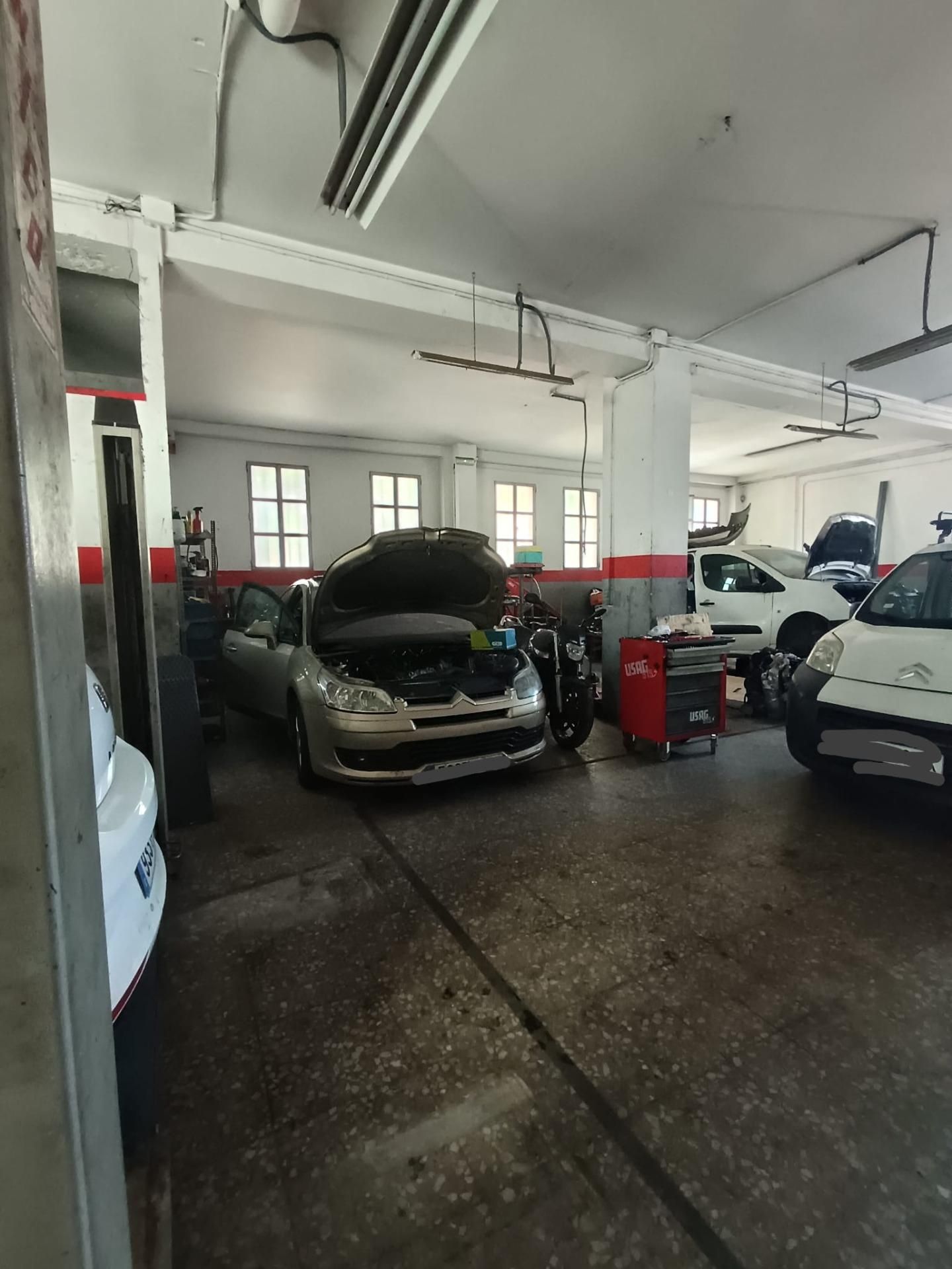 Aparcament de Local en venda en  Córdoba Capital