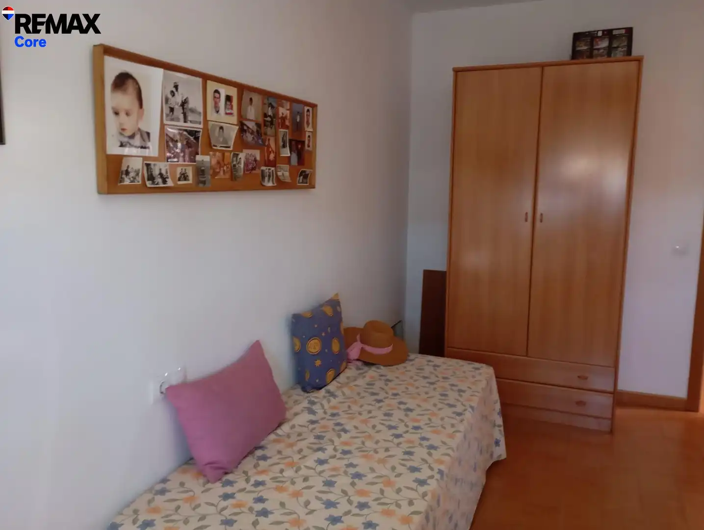 Dormitori de Casa o xalet en venda en Cáceres amb Aire condicionat, Calefacció i Jardí privat