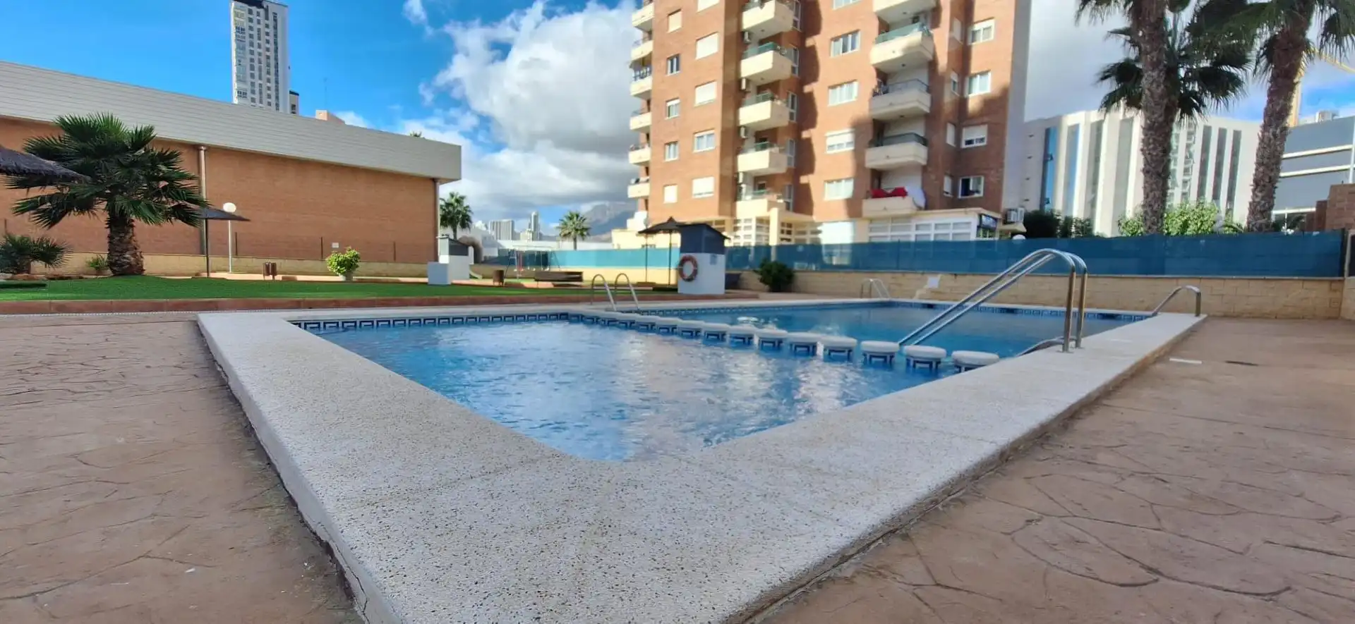 Swimming pool of Flat for sale in Benidorm  with Private garden, Terrace and Furnished