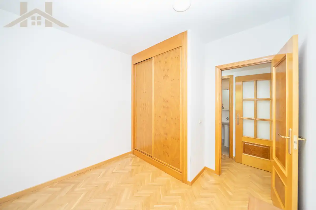 Pis en venda en El Escorial amb Calefacció, Parquet i Terrassa