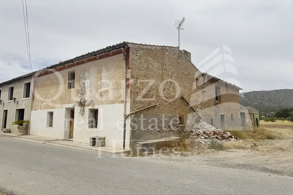 Exterior view of Detached homes for sale in Salinas  with Storage room and Furnished