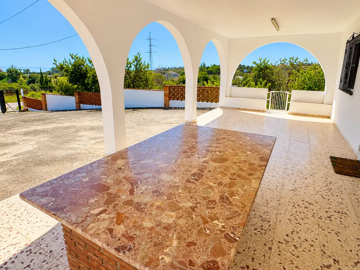 Terrassa de Casa o xalet en venda en Estepona amb Jardí privat, Terrassa i Piscina
