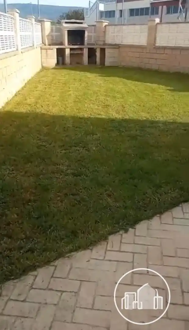 Casa o chalet en venta en Villarcayo de Merindad de Castilla la Vieja con Calefacción, Jardín privado y Terraza