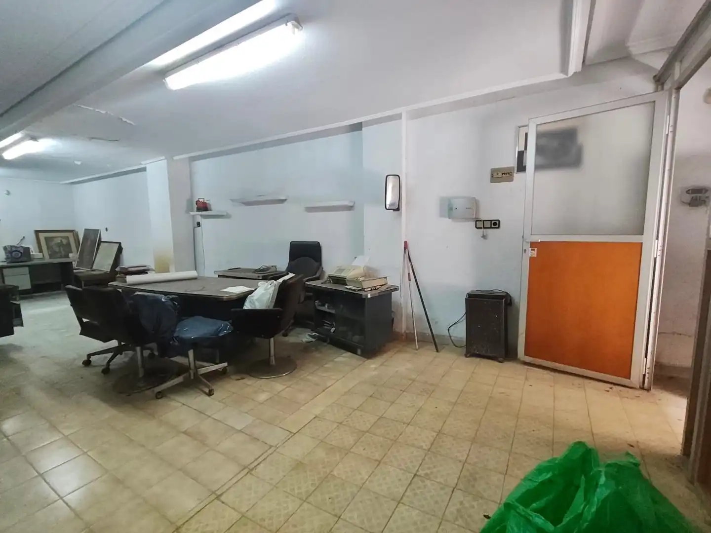Local comercial en venda a Casco Urbano, imagen 3