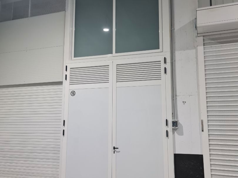 Vista exterior de Garatge en venda en Bilbao 