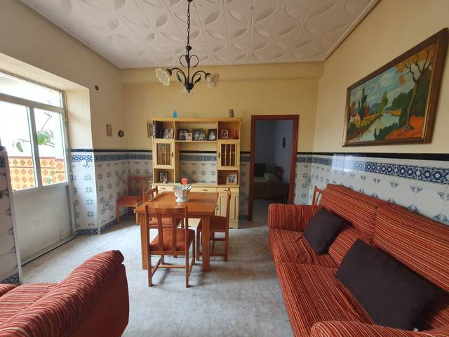 Casa-chalet en Venta en Centro