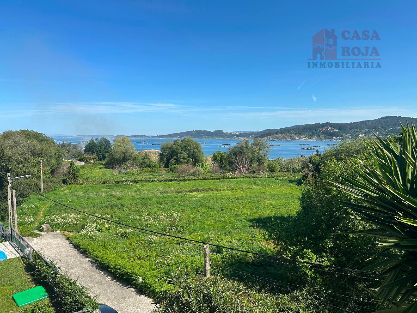 Casa o xalet en venda en Cangas  amb Calefacció, Terrassa i Traster