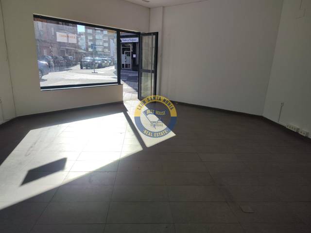 Local comercial en Alquiler en San Mamés - La Palomera