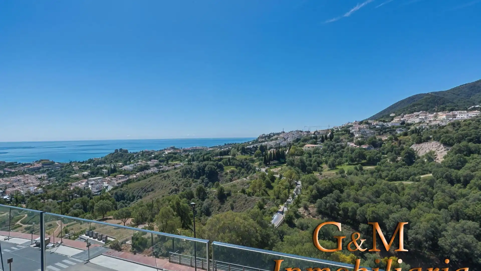 Vista exterior de Piso en venta en Benalmádena con Aire acondicionado, Terraza y Trastero