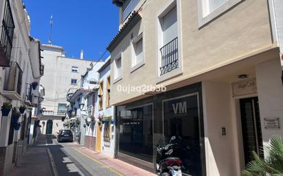 Vista exterior de Apartament en venda en Estepona amb Aire condicionat i Traster