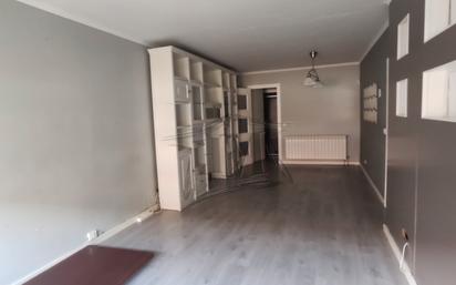 Living room of Flat for sale in  Madrid Capital  with Air Conditioner, Heating and Parquet flooring