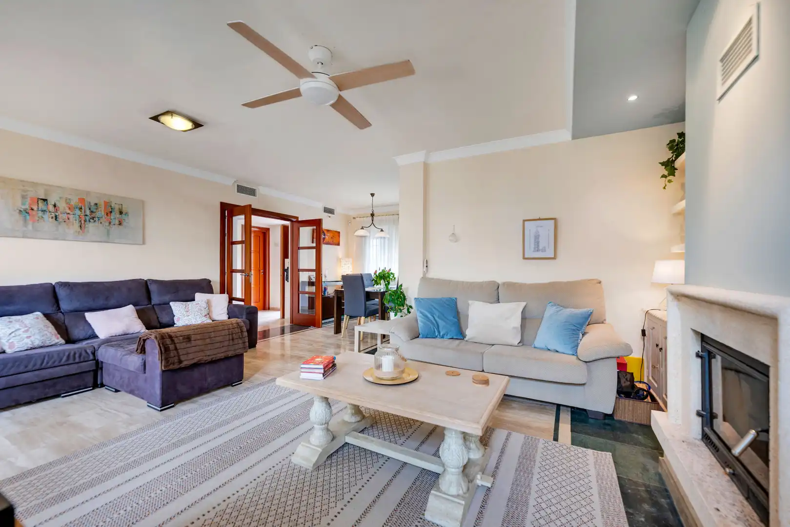 Casa pareada con piscina en venta en Calahonda, imagen 3