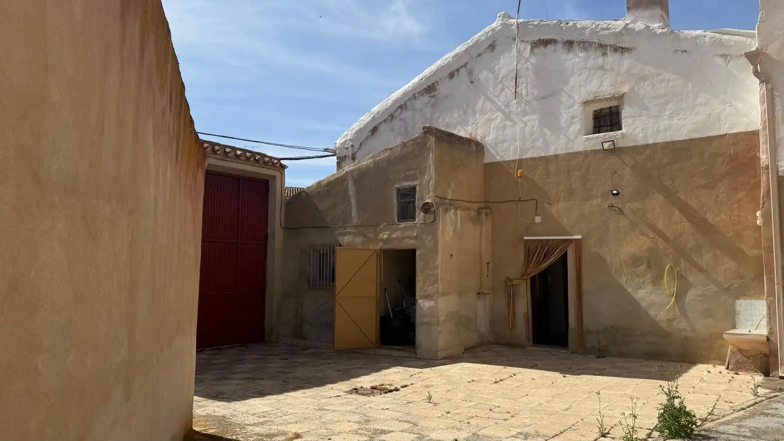 Vista exterior de Casa o xalet en venda en Albacete amb Traster