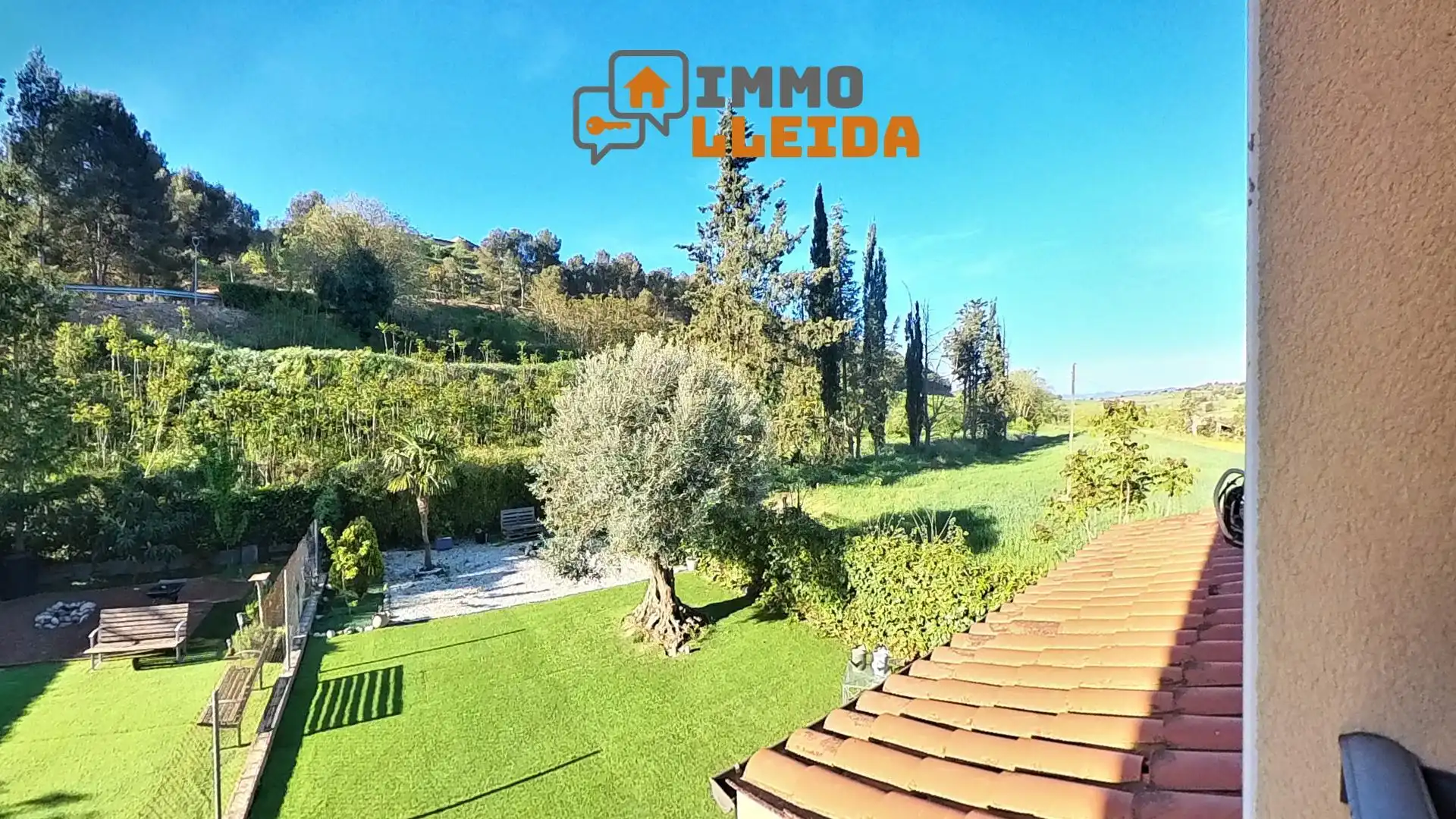 Garden of Detached homes for sale in Cubells  with Heating, Terrace and Storage room