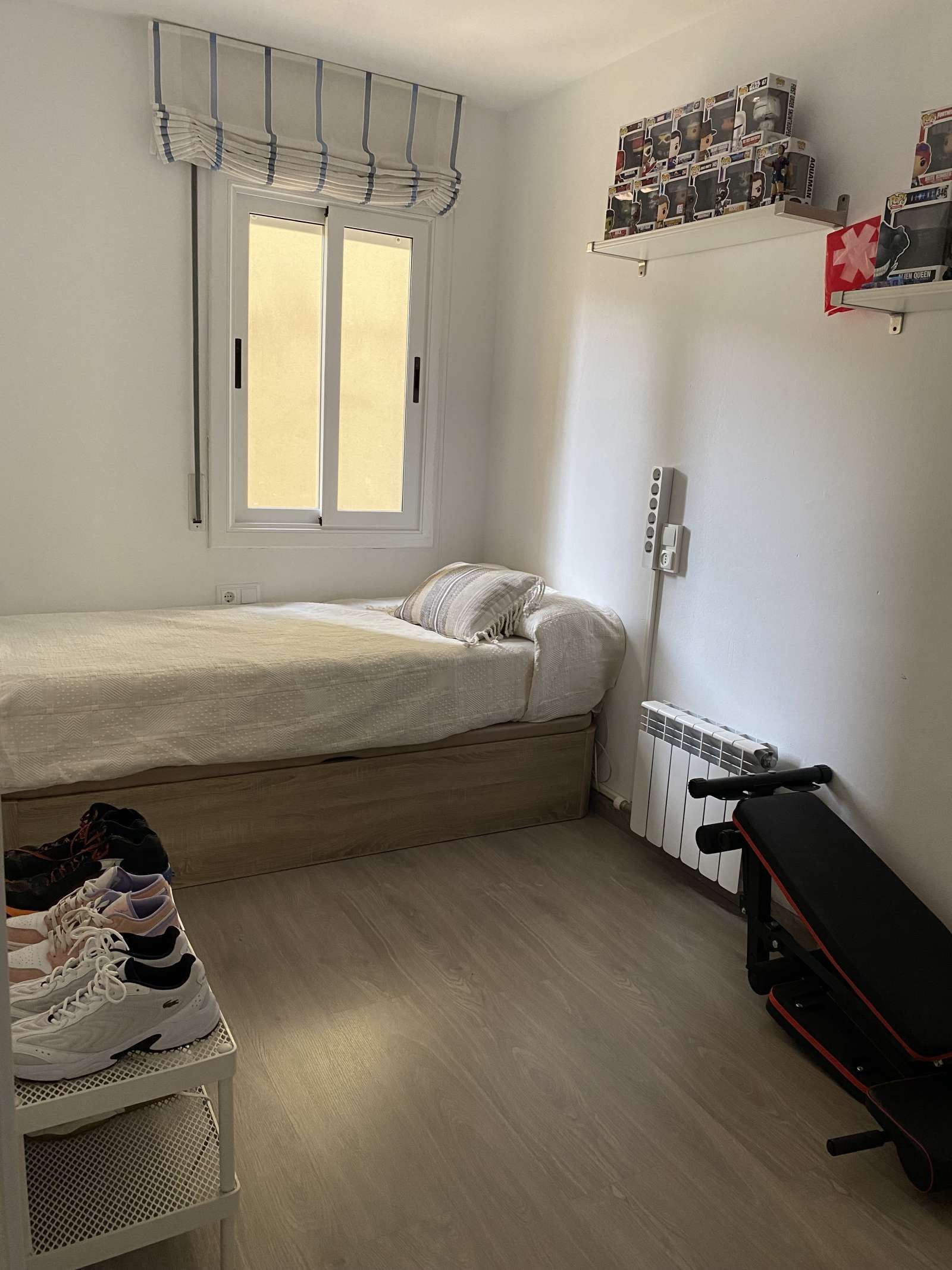 Schlafzimmer von Wohnung zur untervermieten in Mataró mit Klimaanlage, Terrasse und Möbliert