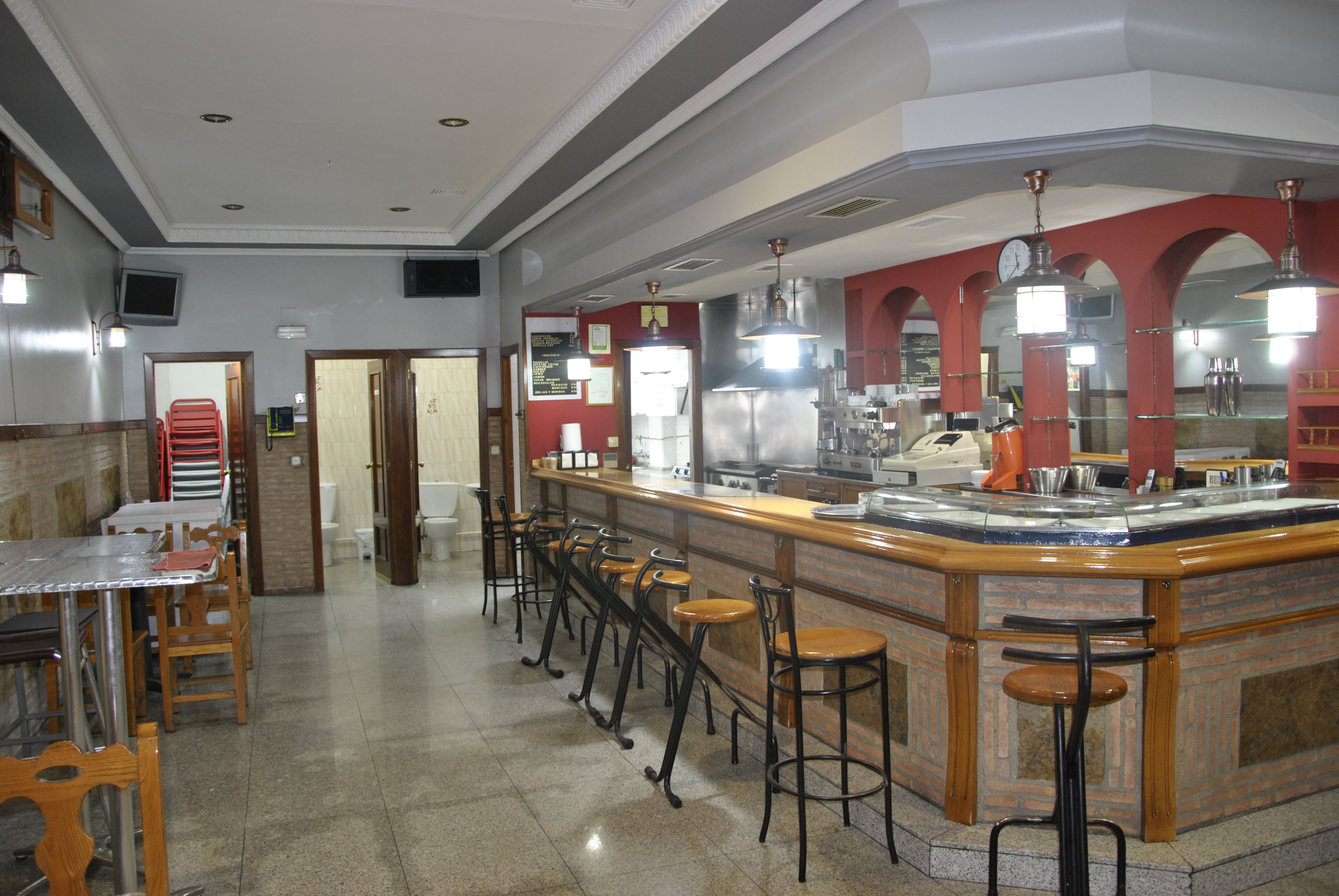 Local en venda a Calle Sor Valentina Mirón, Los Pinos - El Pilar