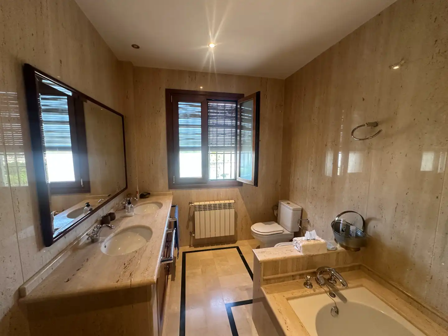 Chalet con terraza en venta en Sanlúcar la Mayor, imagen 14