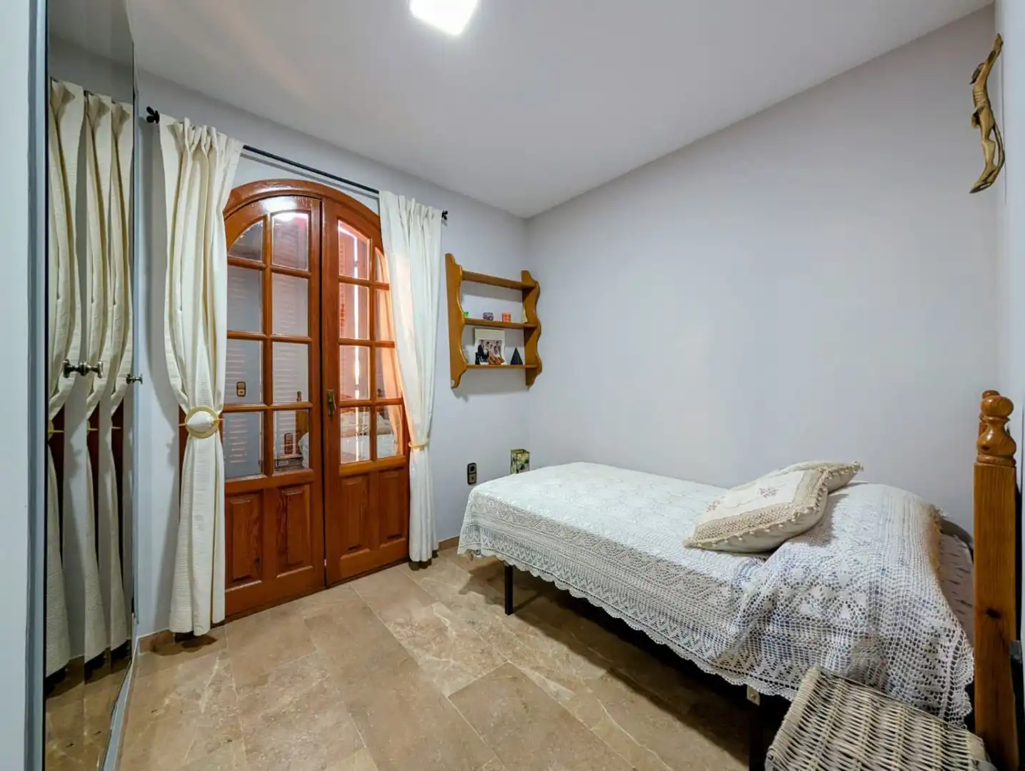 Dormitori de Pis en venda en Loja amb Aire condicionat i Balcó