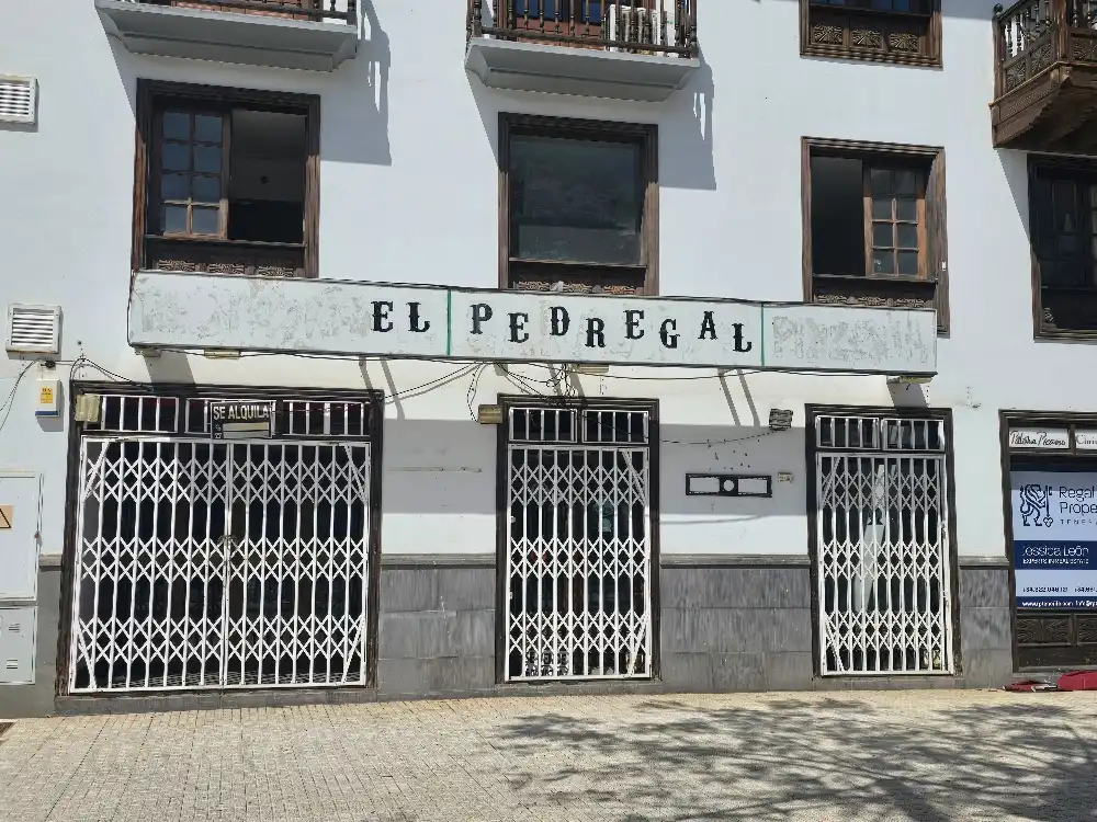 Local comercial en venda a Calle el Pozo 2