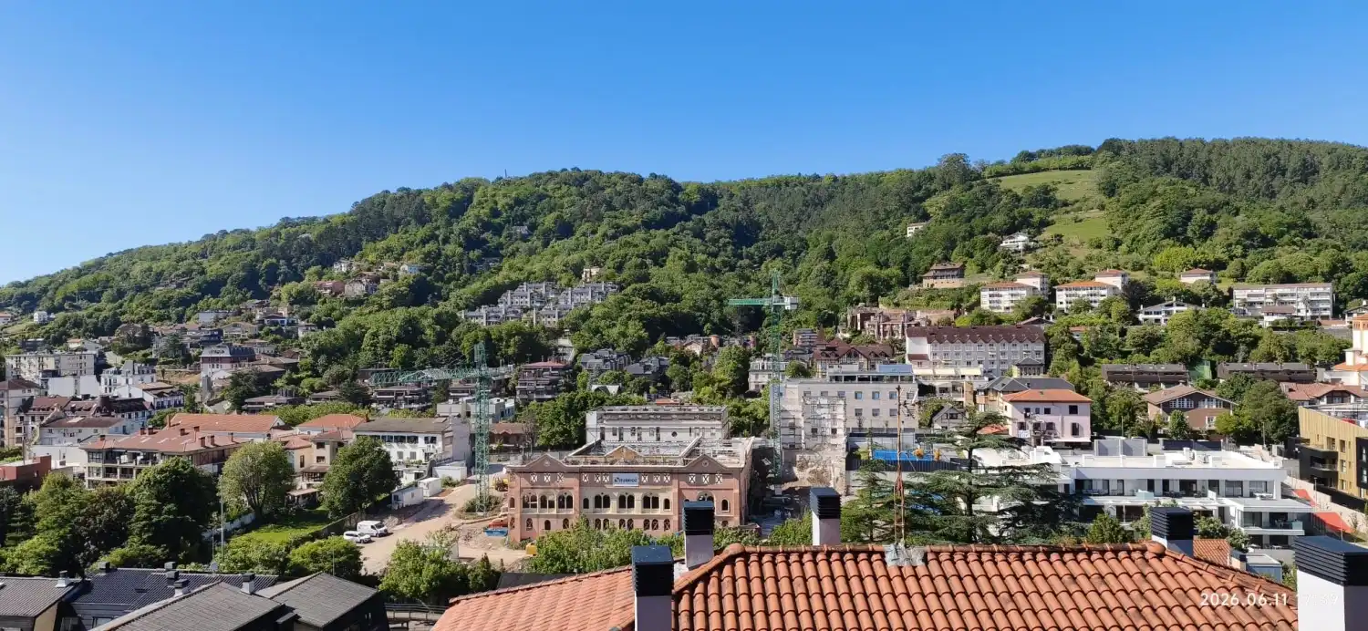 Vista exterior de Piso de alquiler en Donostia - San Sebastián  con Amueblado