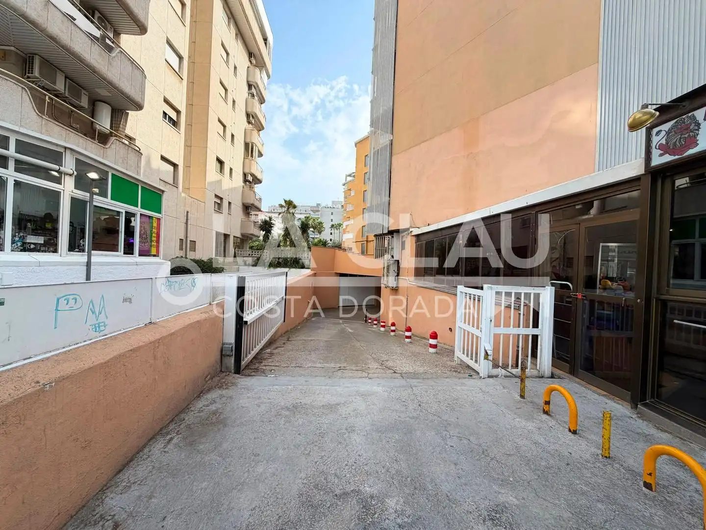 Parking of Garage for sale in Salou