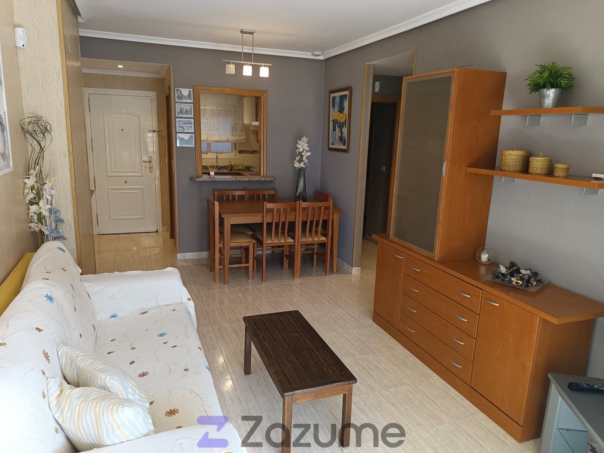 Dormitori de Pis de lloguer en Oropesa del Mar / Orpesa amb Aire condicionat, Terrassa i Piscina